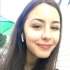 Meet your Posher, Kaelie